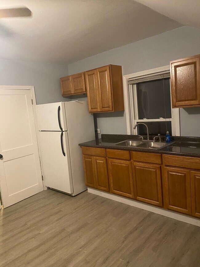 Cocina - 15 Lucas St