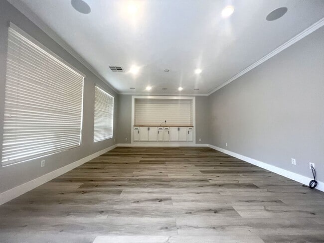 Building Photo - Single family home in Solano at the Vistas