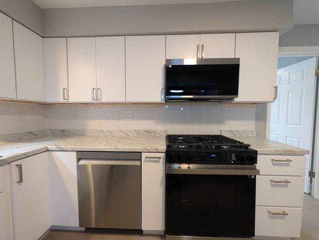 Foto del edificio - 4222 N Keystone Ave