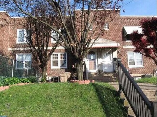 Foto del edificio - 472 Jacksonville Rd