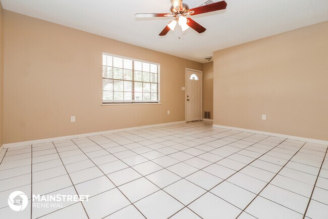 Foto del edificio - 9154 Swiss Rd