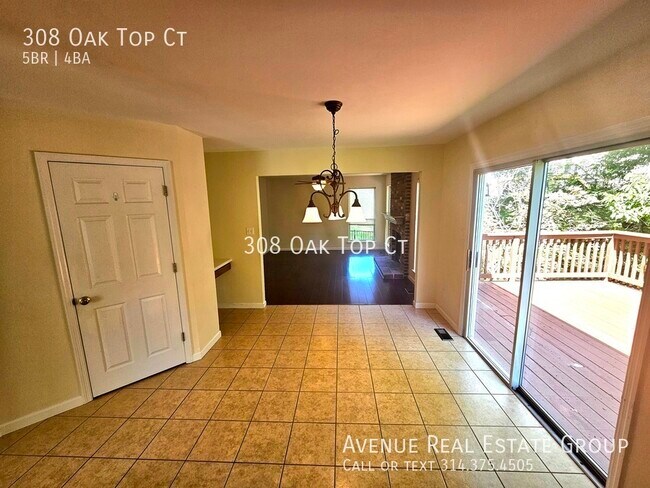 Building Photo - Well maintained bd, 3.5bth, 2 story home