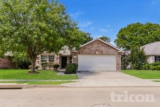 Building Photo - 16325 Cowboy Trail