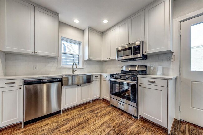 Foto del edificio - 520 N Prairie Ave
