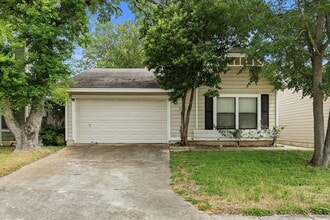 Building Photo - 3932 Heritage Hill Dr