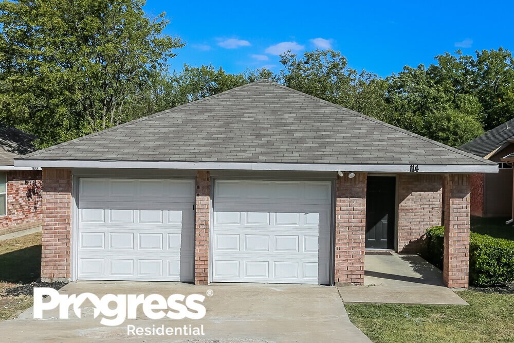 114 Alpine Dr, DeSoto, TX 75115 House Rental in DeSoto, TX