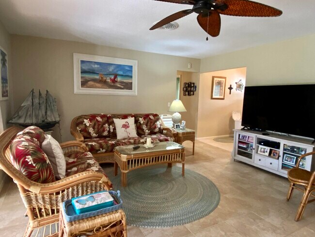 Foto del edificio - 1867 Tudor Rd