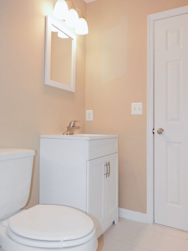 Foto del edificio - 11415 H G Trueman Rd