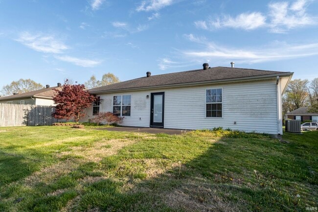 Building Photo - 4634 Boardwalk Dr
