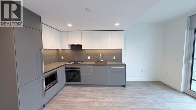 Photo du bâtiment - 2135 Springer Ave