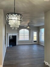 Building Photo - 904 Inland Ln