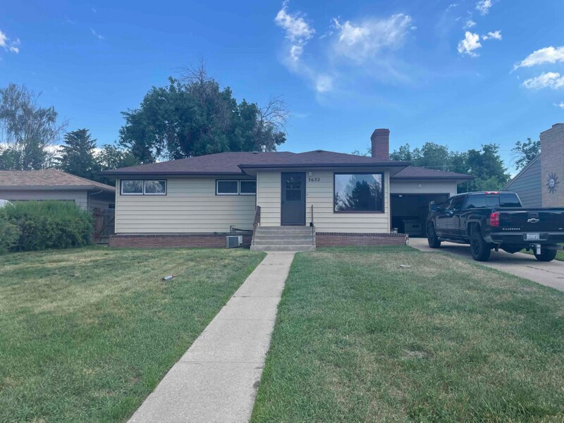 Foto principal - 3632 6th Ave S