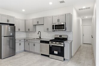 Building Photo - 6138 Brookfield Dr