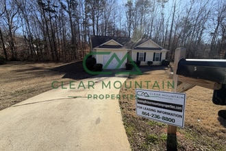 Building Photo - 5 Egret Ct