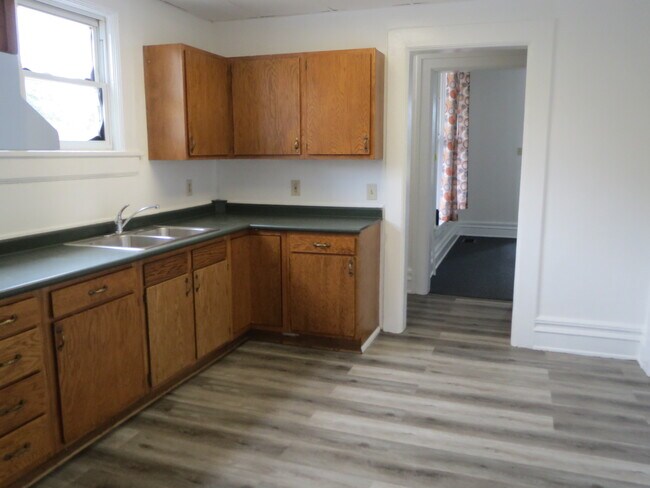 Foto del edificio - 629 Walbridge Ave