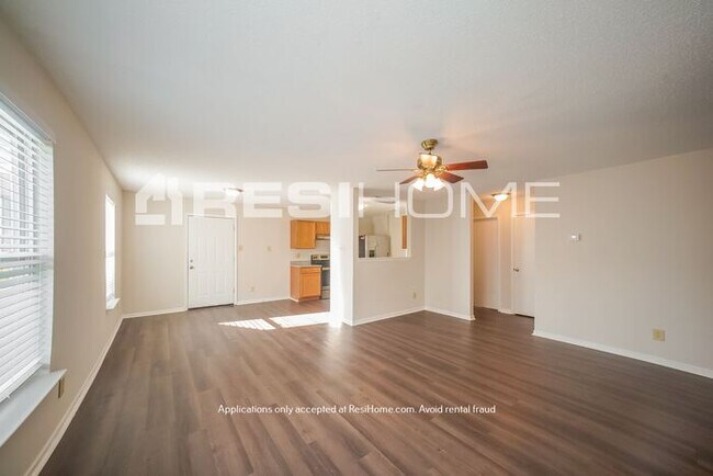 Foto del edificio - 13126 North Becks Grove Drive