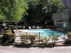 Foto del edificio - 2211 S Braeswood Blvd