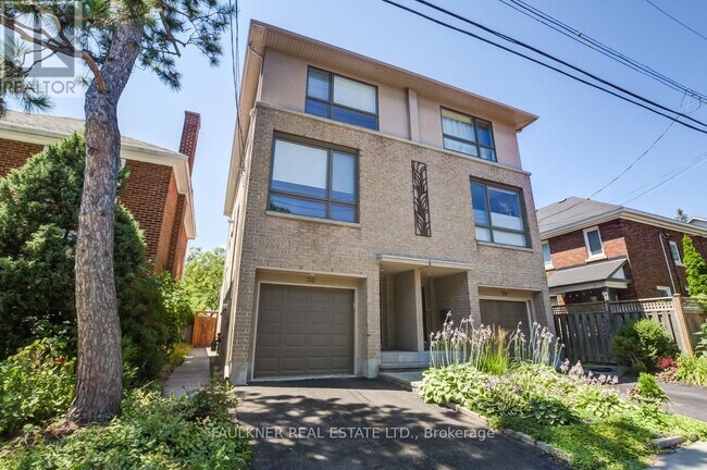 Building Photo - 32 LEONARD AVENUE