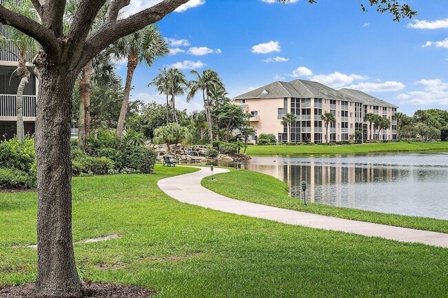 Photo - 353 S US Hwy 1 Apartment