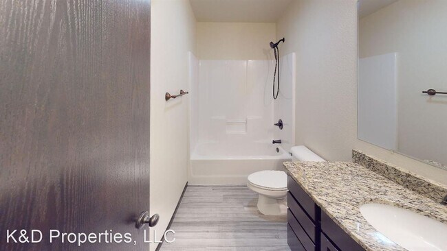 Foto del edificio - 2 br, 2 bath House - 660 Denali Dr.