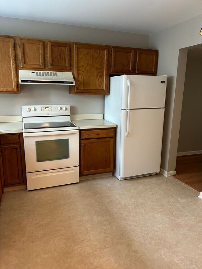 Foto del edificio - 2 bedroom 1.5 bath townhouse