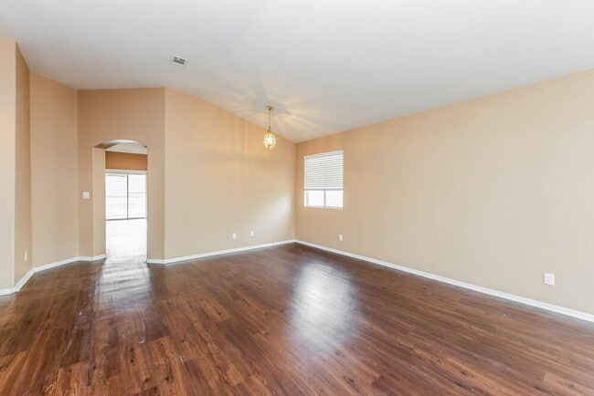 Foto del edificio - 5116 Brookmere Dr