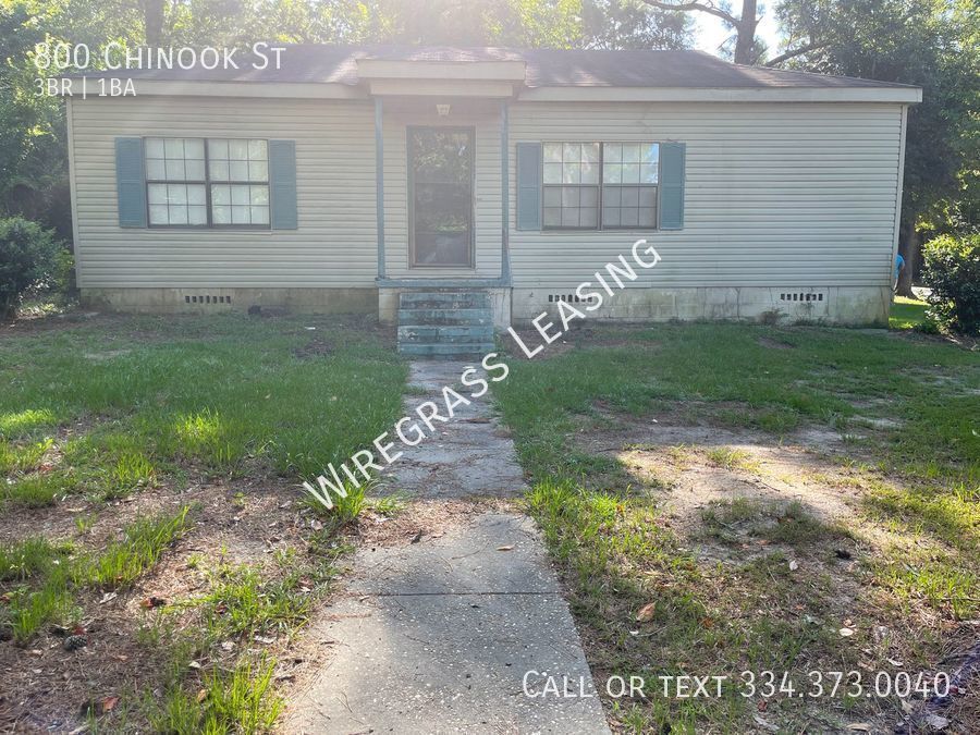Foto principal - Rent to Own on Large Corner Lot!