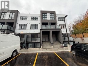 Building Photo - 31 Mill St