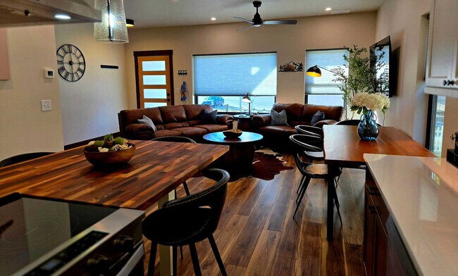 Foto del edificio - 37 S Rodney St