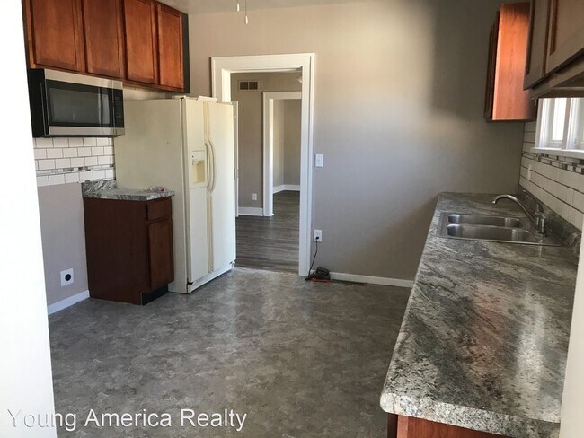 Foto del edificio - 4 br, 1 bath House - 1606 S. Madison