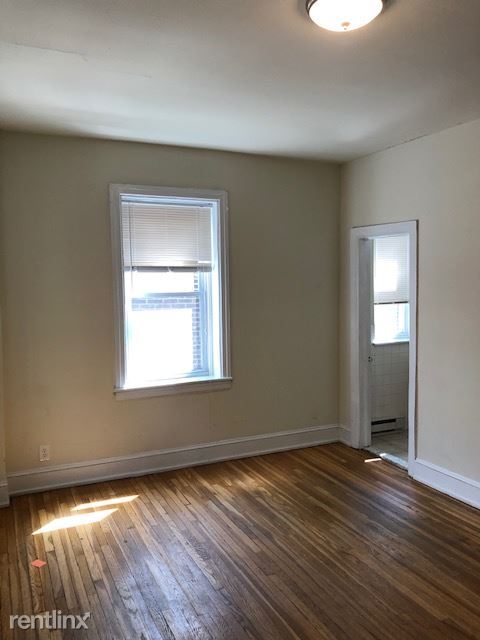 Foto del edificio - Studio, 1 bath  - 339 S 13th St Unit 2F
