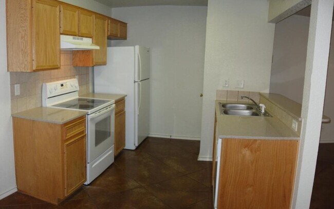 Building Photo - 411 E Central Texas Expy
