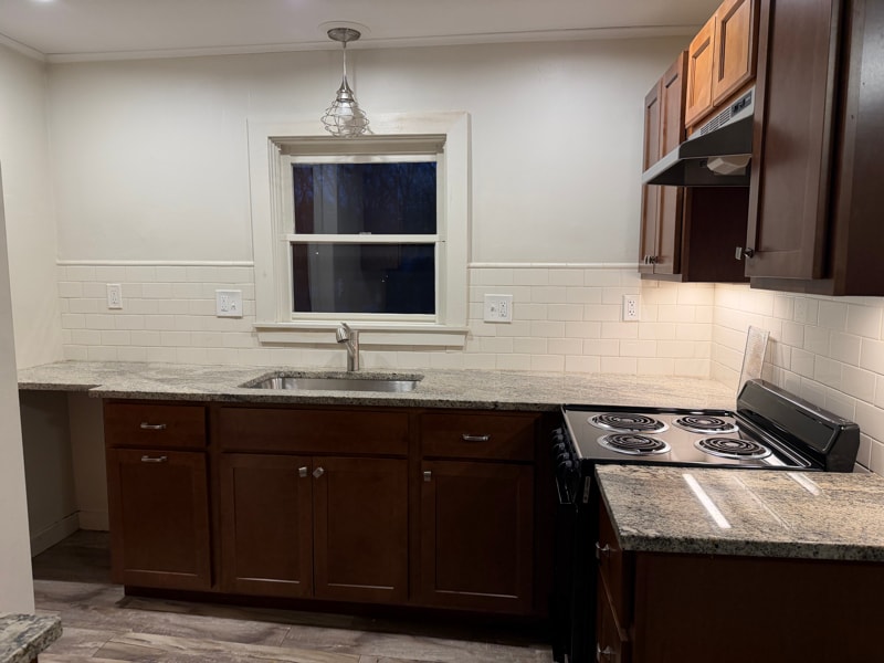 Photo - 52-52 Myrtle St (Westbrook, ME)