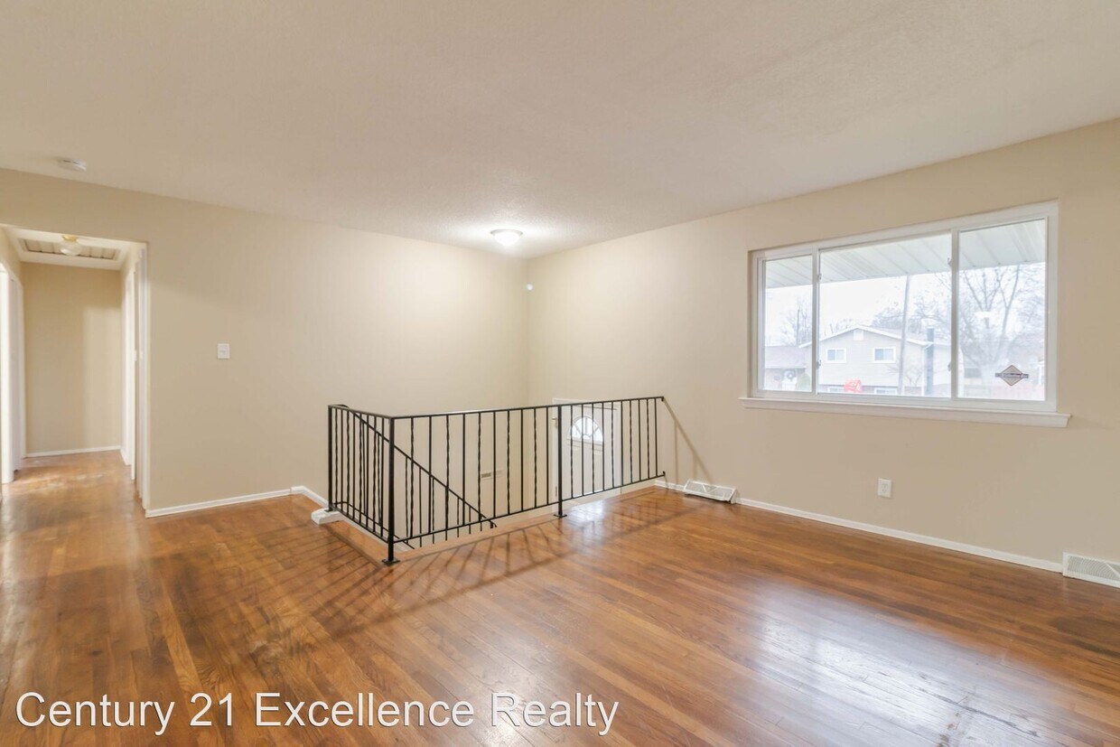 2616 Hubbell Rd, Columbus, OH 43232 House Rental in Columbus, OH