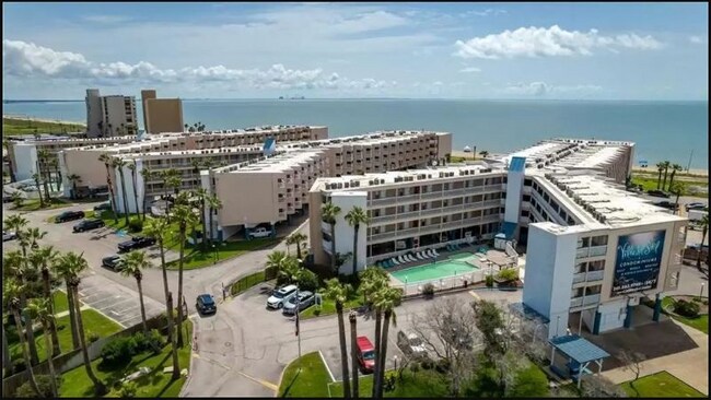 Building Photo - 3938 Surfside Blvd