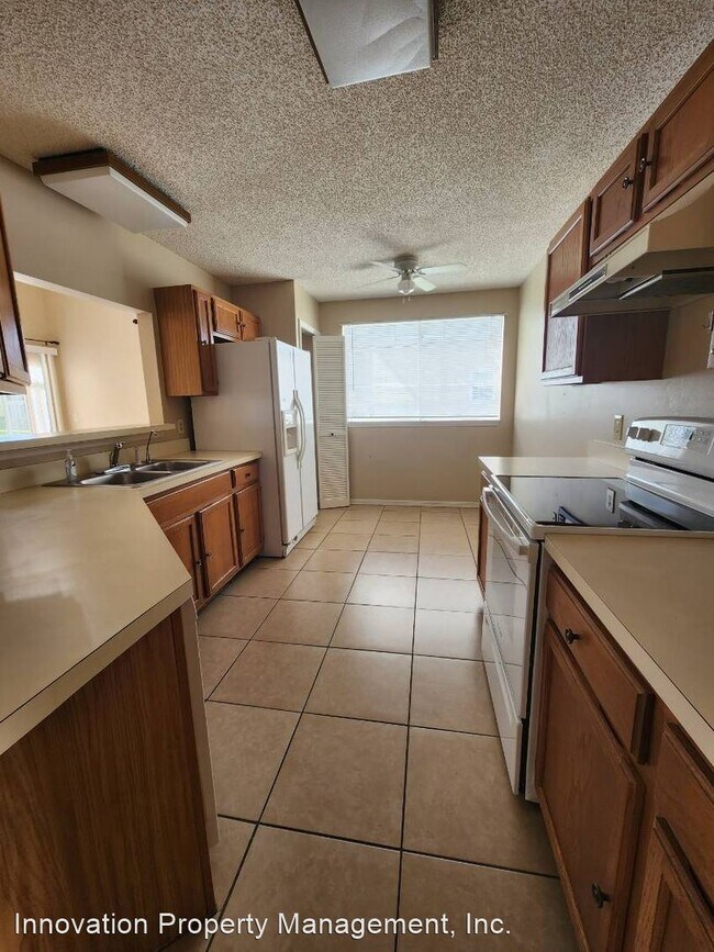 Building Photo - 3 br, 2 bath House - 739 Green Valley Lane