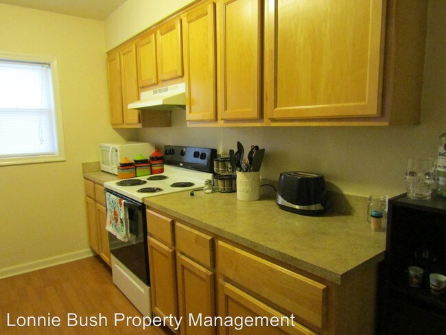 Foto del edificio - 9527 3rd Bay St