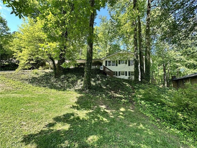 Building Photo - 4794 Cambridge Dr
