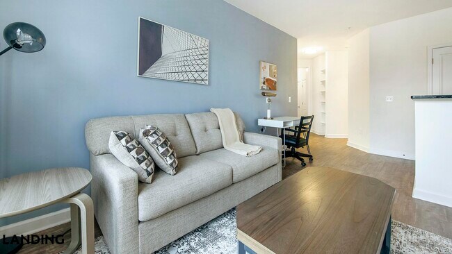 Foto del edificio - 909 Mansion Dr