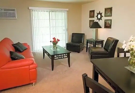 Foto del edificio - 3173 Ferncrest Ct