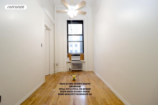 Foto del edificio - 344 W 46th St