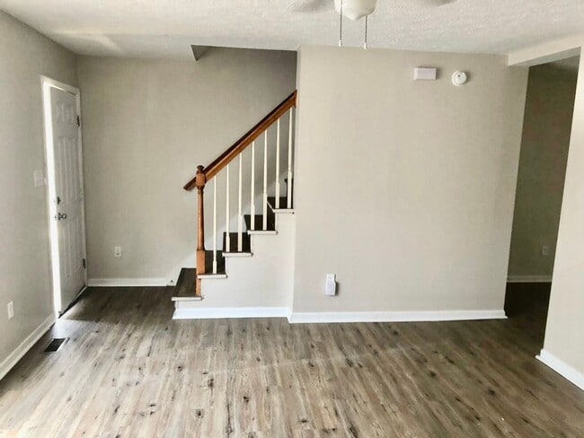 Foto del edificio - 3 Bedroom Townhouse