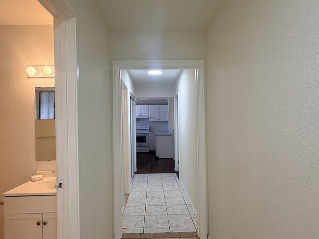 Foto del edificio - 5422 S Swenson St