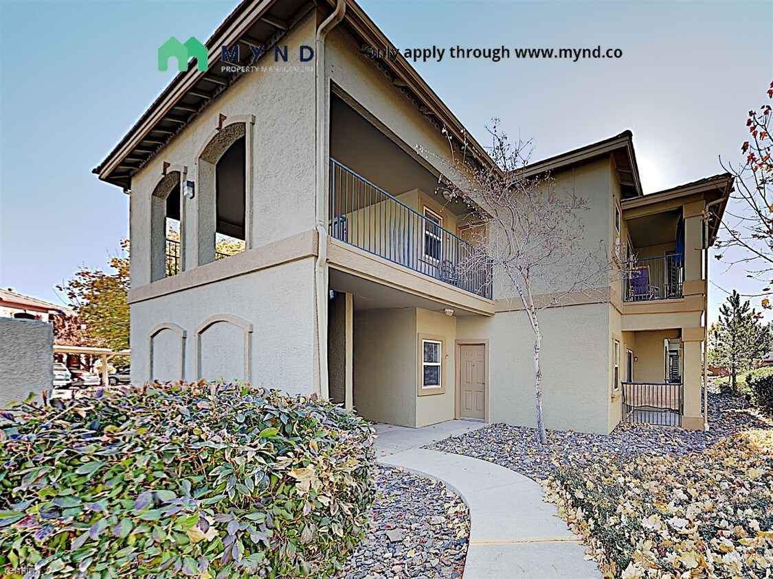 Foto principal - 6850 Sharlands Ave