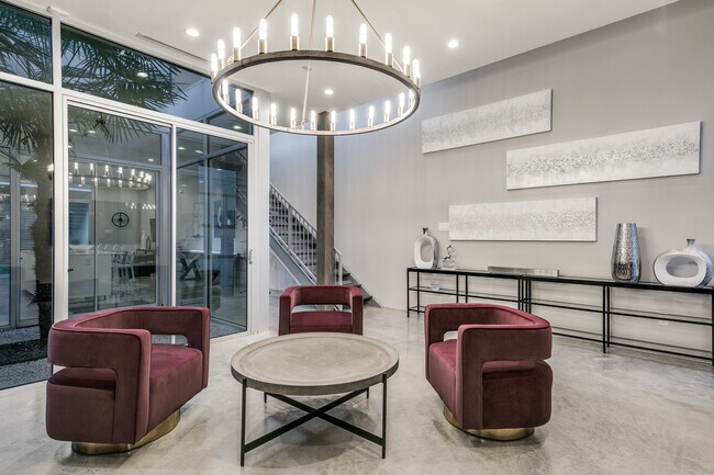 Foto del edificio - 5409 Melrose Ave