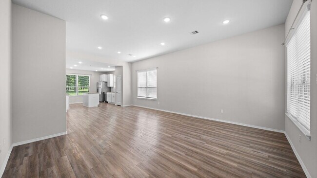 Building Photo - Move-In Ready 4-Bedroom Home on a corner lot in Montgomery and All appliances Included!