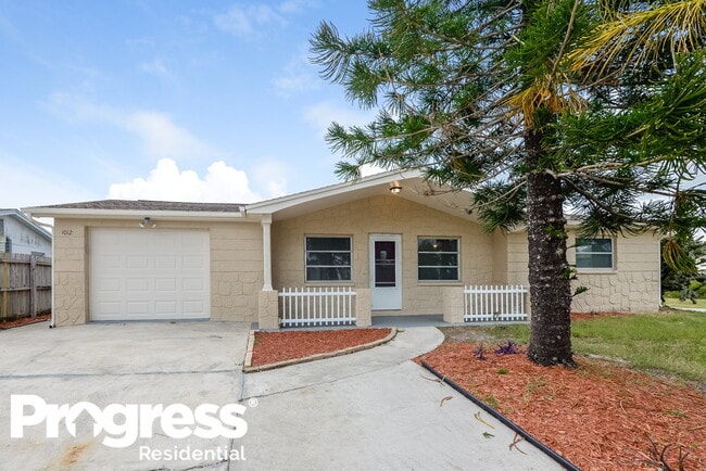 Building Photo - 1012 Normandy Blvd
