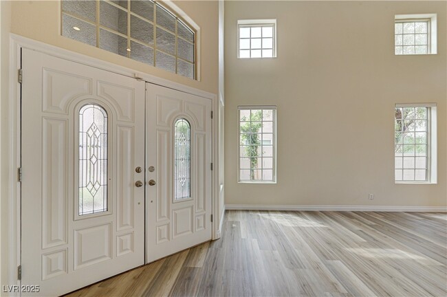 Foto del edificio - 9475 McCombs St