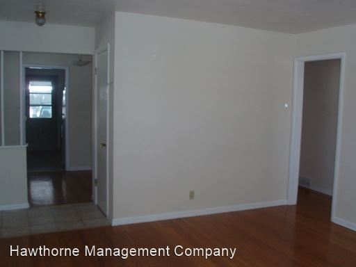 Building Photo - 204 Loch Ln