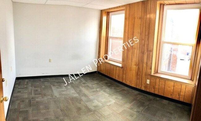 Building Photo - Perfect Downtown Norfolk 1 bed